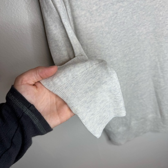 J Crew 48889 Women's Lightweight Merino Wool V-Neck Bright Sweater Heather Grey - Picture 8 of 9